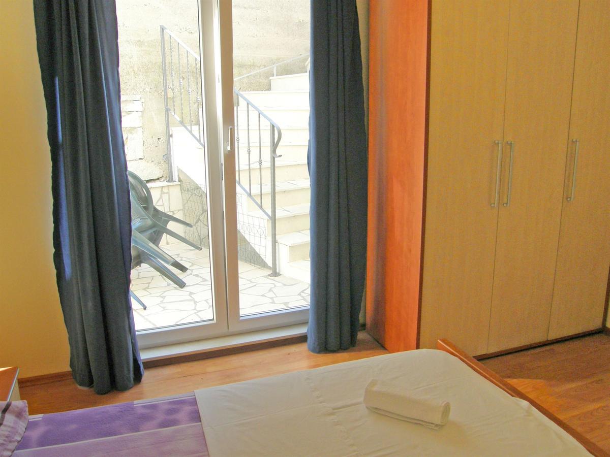 Apartments Jurica Primošten Exterior foto